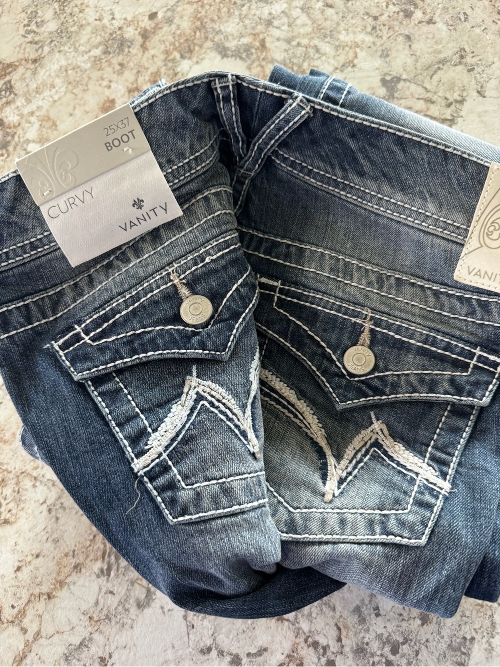 Vanity Curvy Boot Cut Jeans in Medium Blue Wash